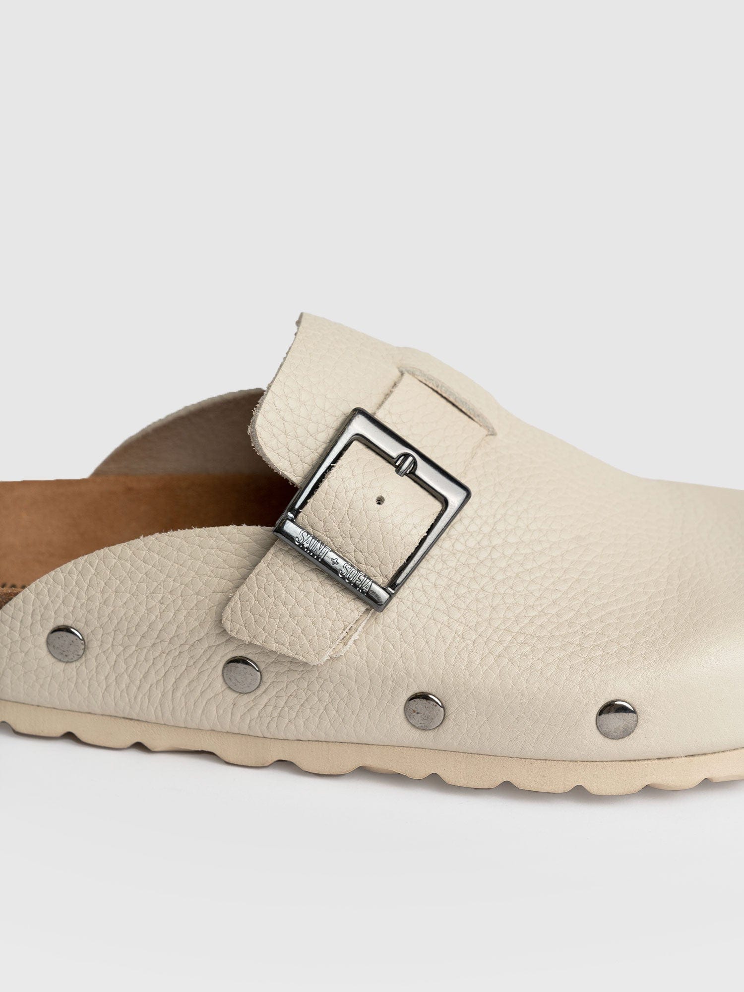 Studded Clogs Cream - Women's Shoes | Saint + Sofia® UK